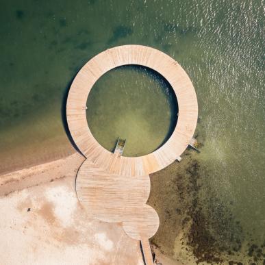 Oplev Cirkelbroen på Østerstrand i Fredericia