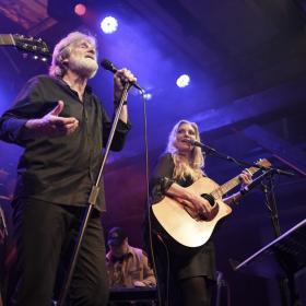 Kunstnerne Nanna og Ivan Pedersen spiller koncert i Tøjhuset, Fredericia